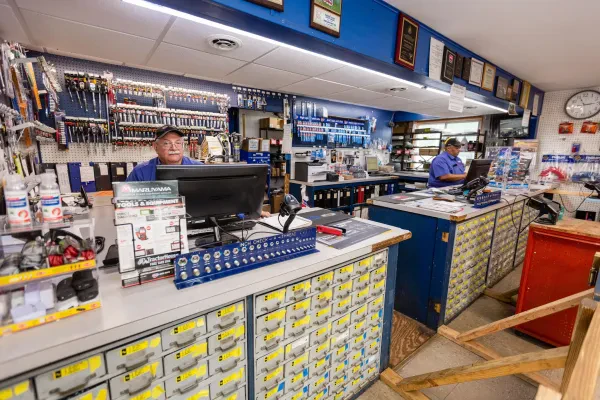 Jones Auto Parts, Inc - photo 2