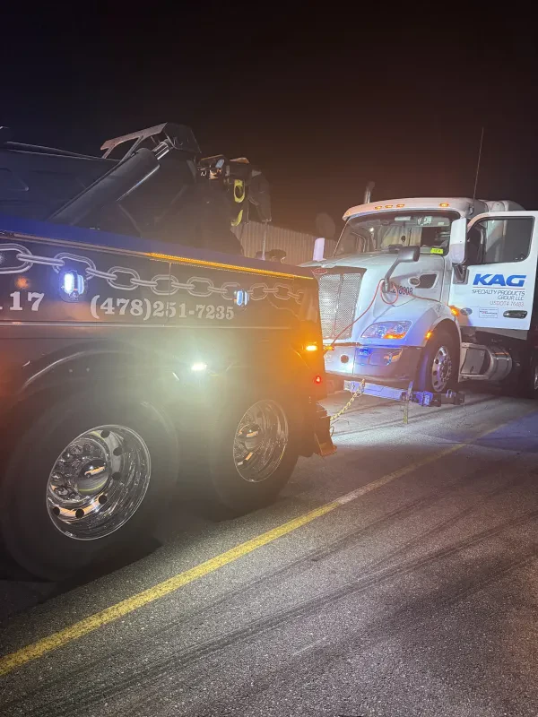 TEE HILL TOWING - photo 2