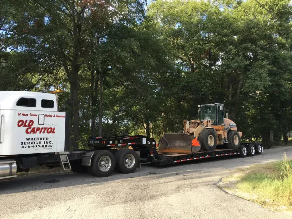 Old Capitol Wrecker Service, Inc. - photo 3