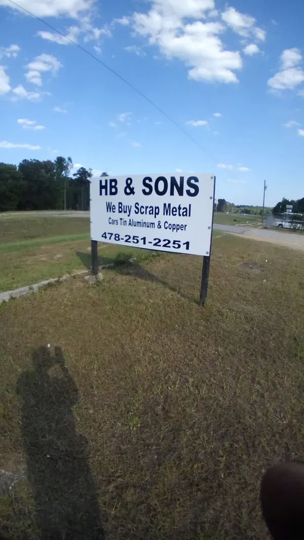 Worm's used Auto parts - photo 2