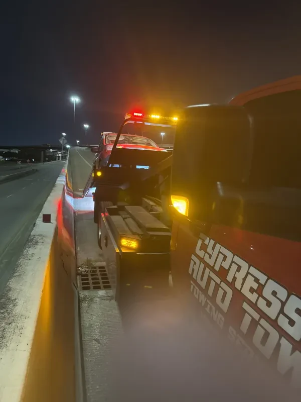 Cypress Auto Tow - photo 4