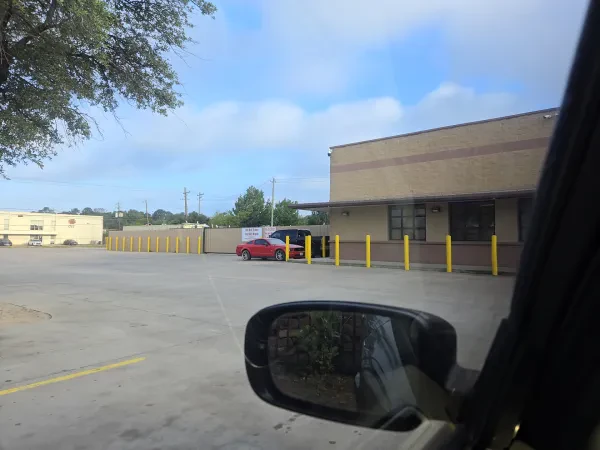 K T L Auto Storage - photo 2