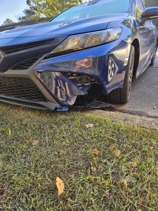 Hull Dobbs Collision Center