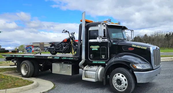 South Berkeley Recovery/ Rineholtz Towing - photo 3