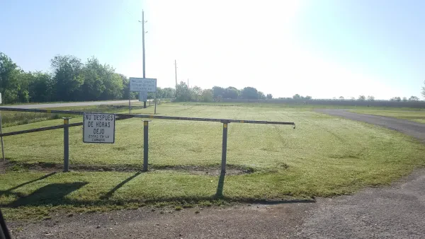 Waller County Recycling Center - photo 3
