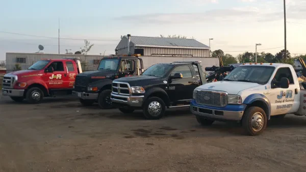 J&R Towing and Recovery - photo 2