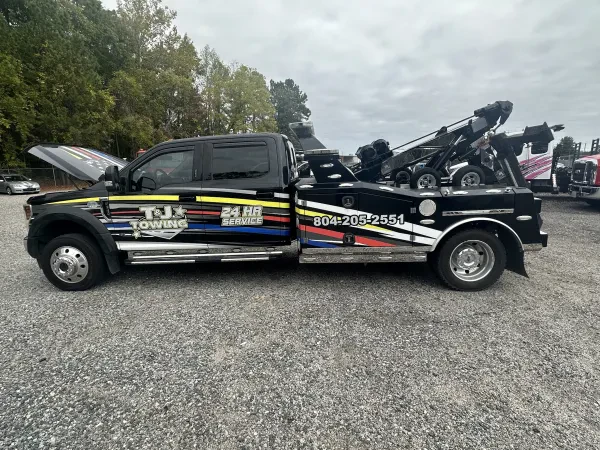 T & J Towing and Recovery - photo 3