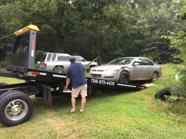 Thompson Towing & Recovery - photo 2