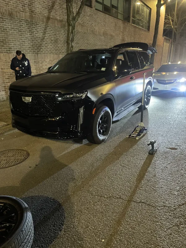 Omega’s Roadside Assistance LLC - photo 4
