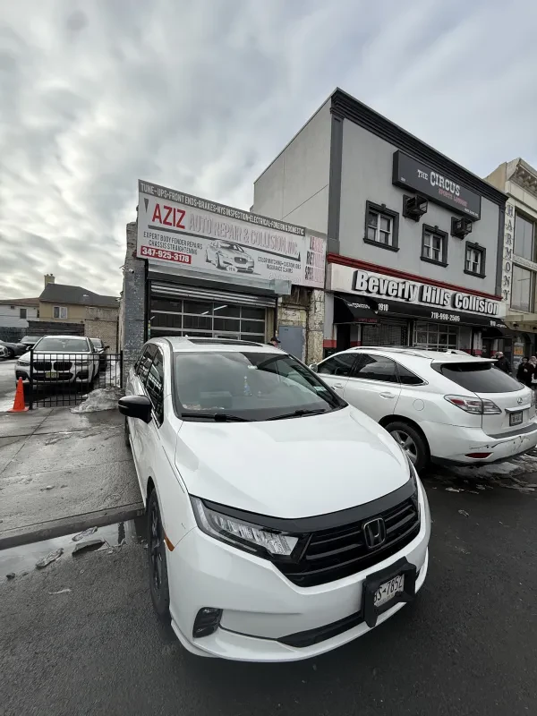 AZIZ AUTO REPAIR & COLLISION - photo 3