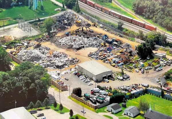Holmes Iron & Metal, Inc. - photo 3