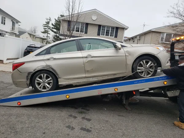 STATEN ISLAND TOWING - photo 3