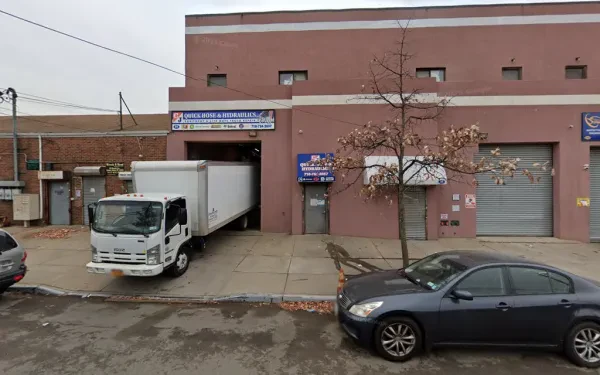 STATEN ISLAND TOWING - photo 4