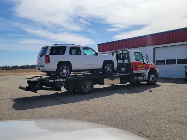 Hornik Towing & Recovery - photo 2