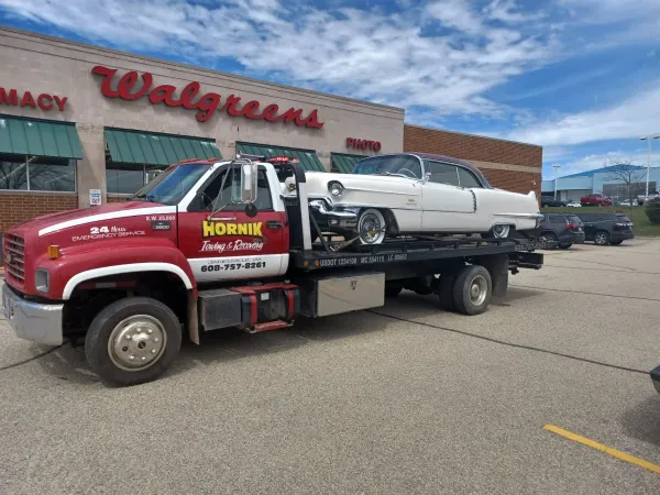 Hornik Towing & Recovery - photo 3