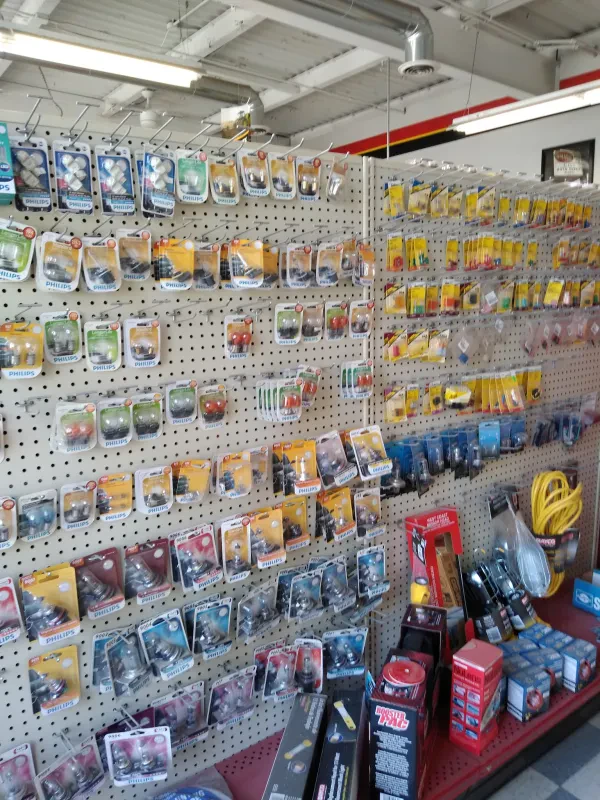 King's Auto Supply - photo 2