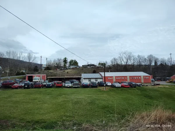 Hillside Auto Parts - photo 2