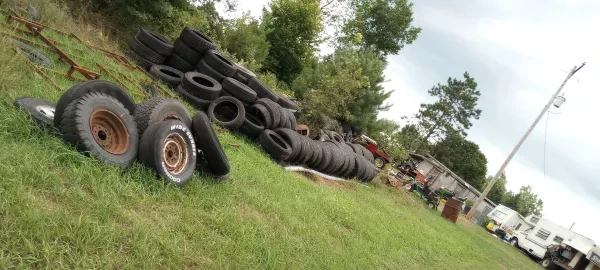 Mid-Michigan Salvage Company - photo 3