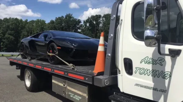 A&R towing - photo 4