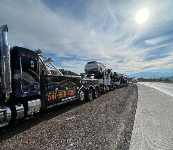 Goodfellas Towing - Grants Pass Cars, Heavy Duty Truck Towing & Semi Tractor Trailer Towing - photo 2