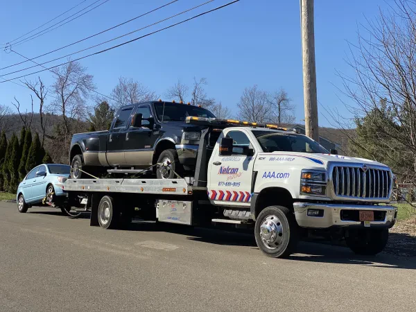 Nelcon Towing & Recovery - photo 4