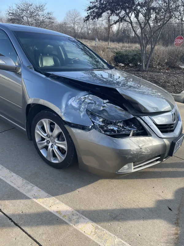 Chucks Auto Body - photo 2