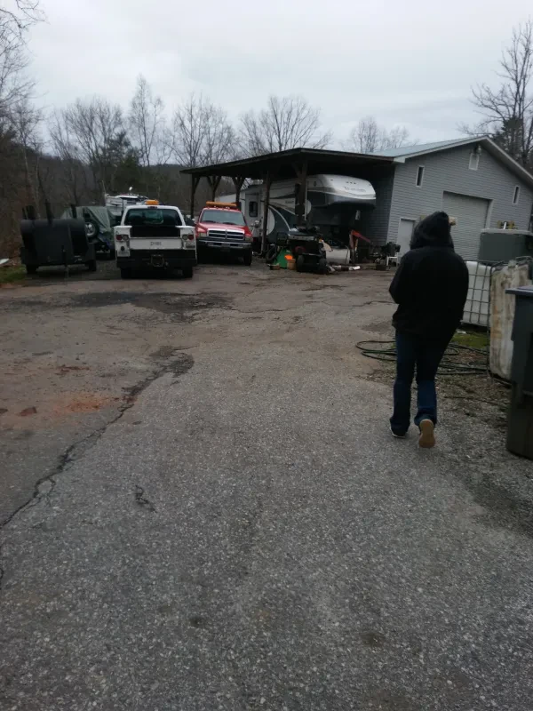 Don Payne Trucking - photo 3