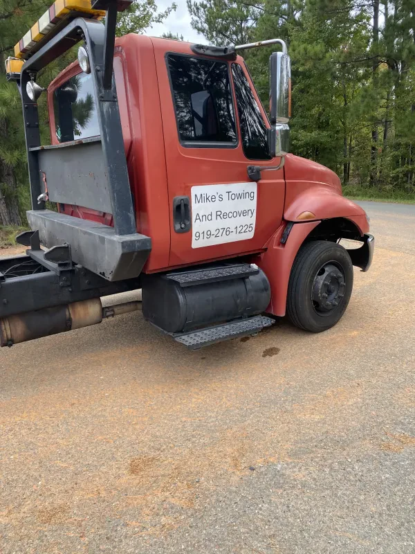 Mikes Towing and Recovery - photo 2