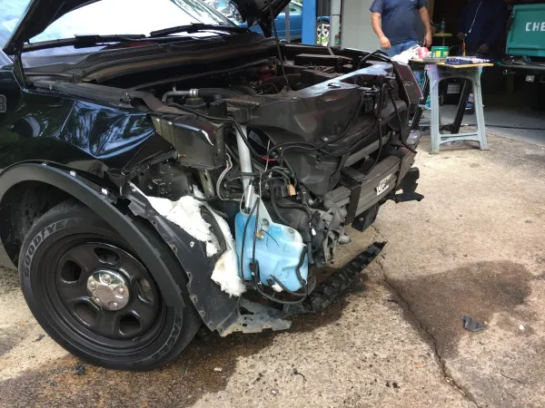 Bradley Customs Paint & Body - photo 4