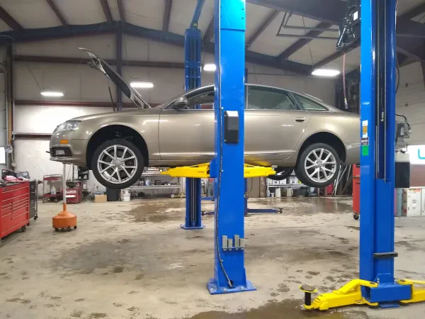 Davis Auto Repair - photo 2