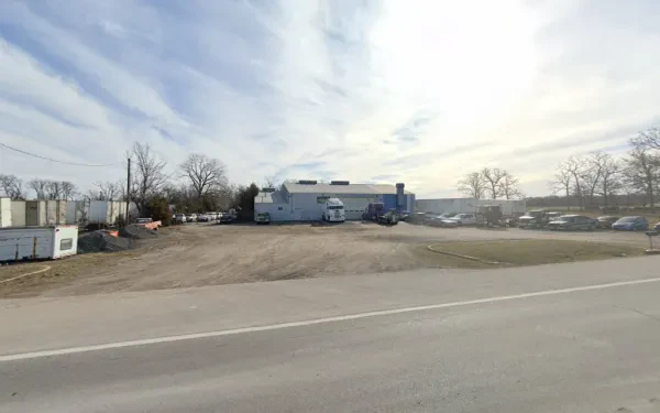 Comer's Wrecker Service - photo 3