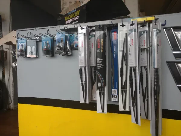 Aurora Auto Repair - photo 4