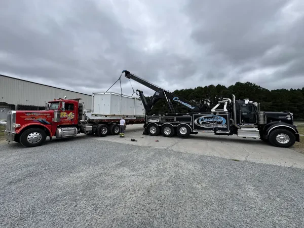 Coastal Towing - Cars, Heavy Duty Tow & Semi Truck Recovery - photo 2