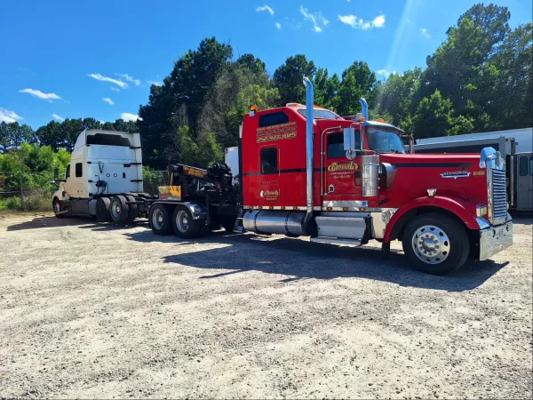 Coastal Towing - Cars, Heavy Duty Tow & Semi Truck Recovery - photo 3