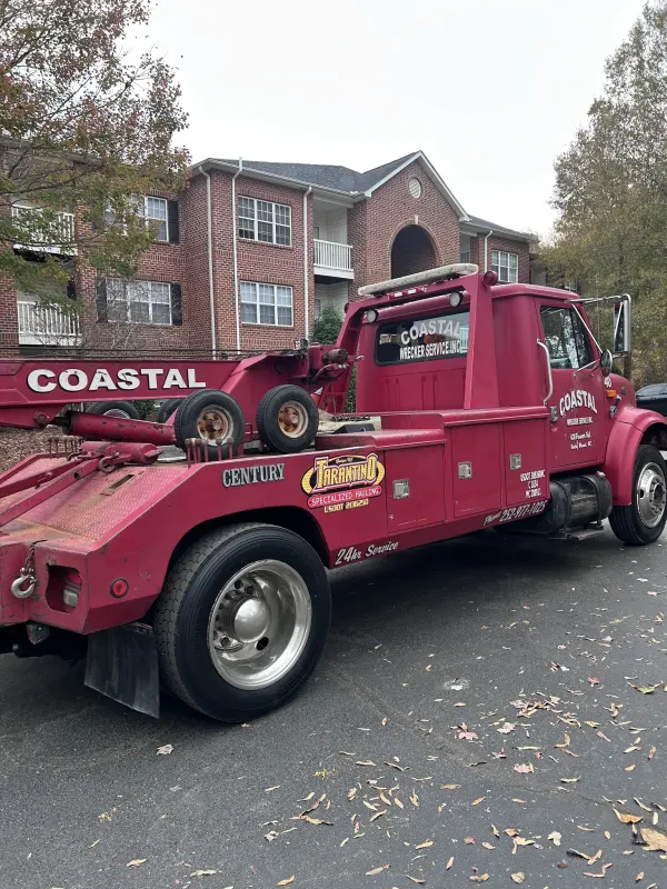 Coastal Towing - Cars, Heavy Duty Tow & Semi Truck Recovery - photo 4