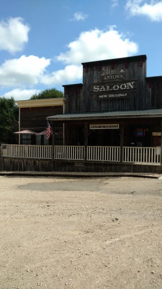 New Diggings General Store-Inn