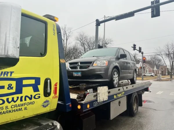 E&R Towing - photo 2