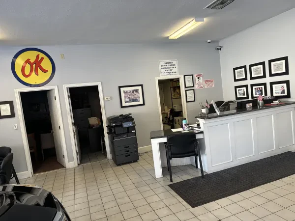 Uxbridge Auto Inc - photo 3