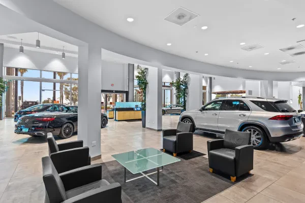 Mercedes-Benz of Long Beach - photo 3