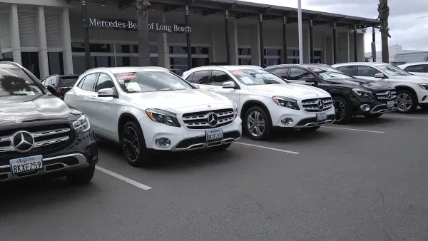 Mercedes-Benz of Long Beach - photo 4