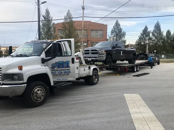 AM Towing Service LLC - photo 3