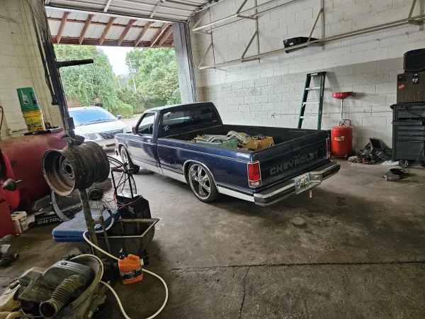 Nostalgic Auto Garage - photo 4