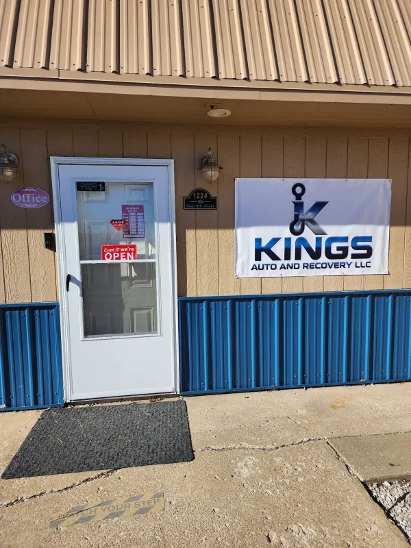 Kings Auto & Recovery LLC - photo 2