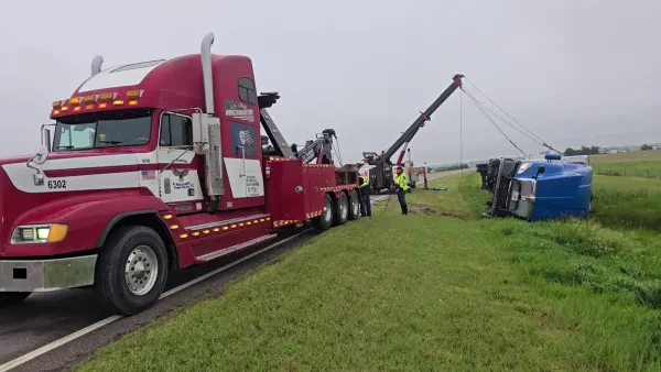 DC TOWING & RECOVERY - photo 3
