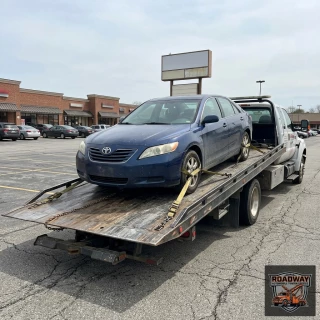 Roadway Automobile Towing Service