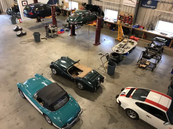 Krueger Autosport - photo 2