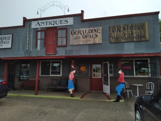Lakes Vintage Warehouse