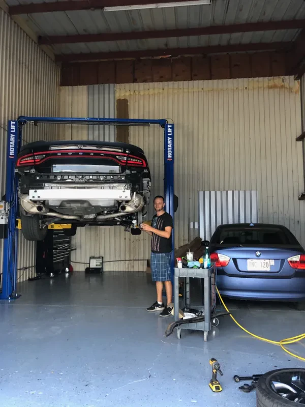Lahaina Auto Repair - photo 2