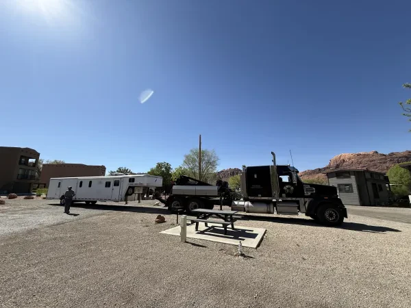 Brown's Towing & Road Service - photo 4