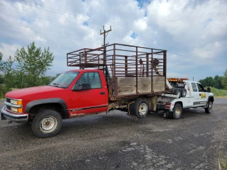 A & A Towing Services